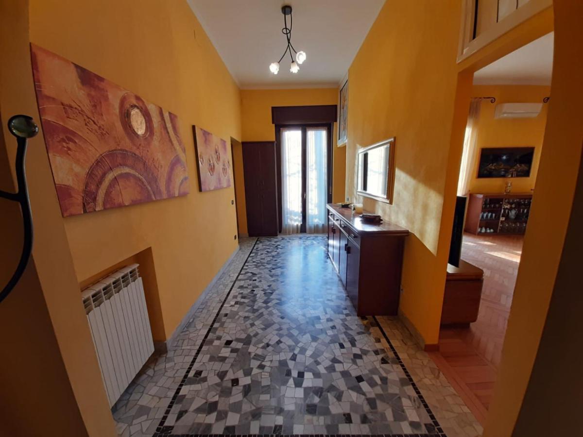 Luxe Apartment Near Milano, Rho Fiera E Mxp Busto Arsizio Exterior photo