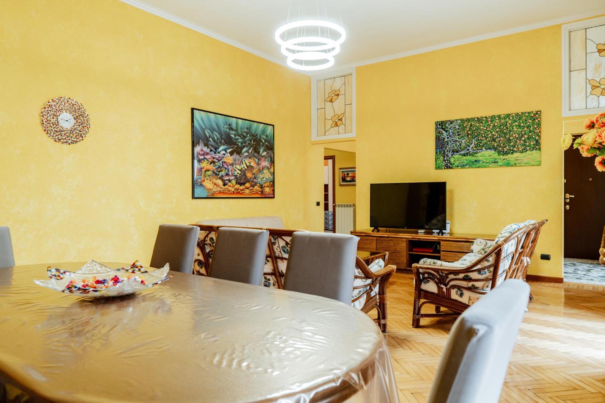Luxe Apartment Near Milano, Rho Fiera E Mxp Busto Arsizio Exterior photo